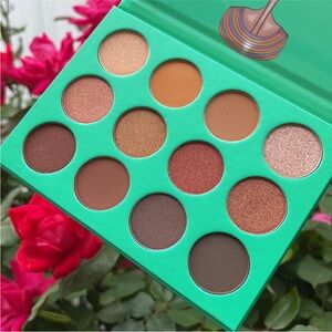 New in box Juvia’s Place - The Nubian Eyeshadow Palette